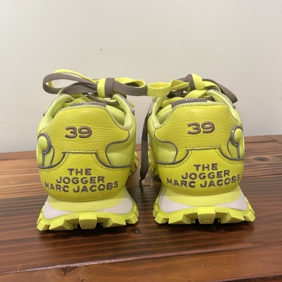 Marc Jacobs The Jogger Sneakers Size 39 US 9 The Fluoro Jogger In Fluo Yellow - Picture 6 of 14